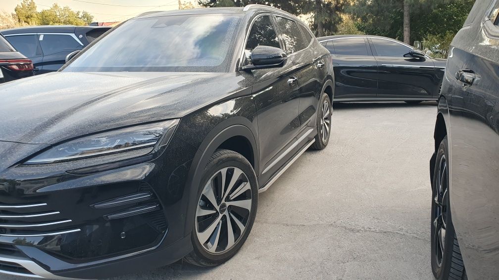 BYD Chempion Gibrid.Ful. Yili 2023. Yurgani 32000. Narxi 26900