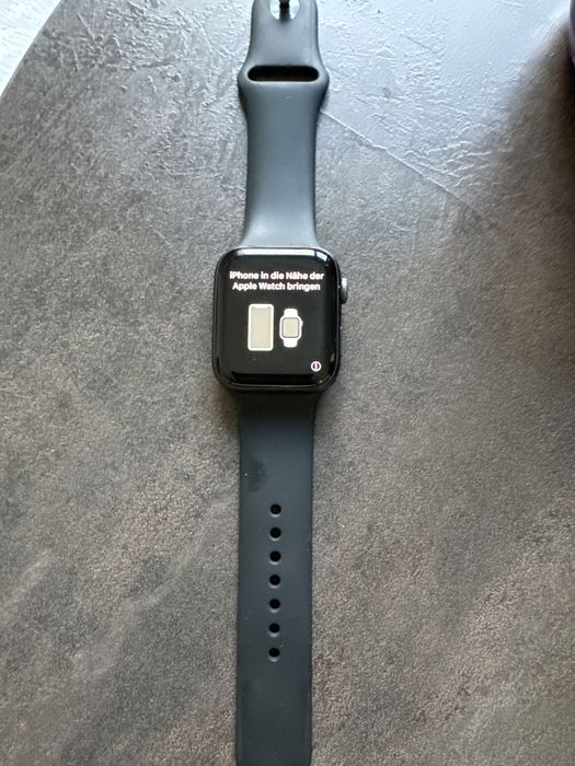 Продам Apple watch 6