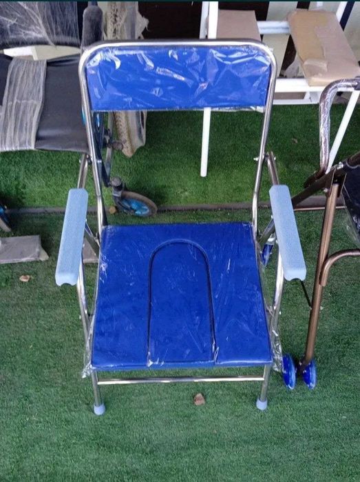 Кресло туалет для пожилых. горшок стул сиденье. Био туалет