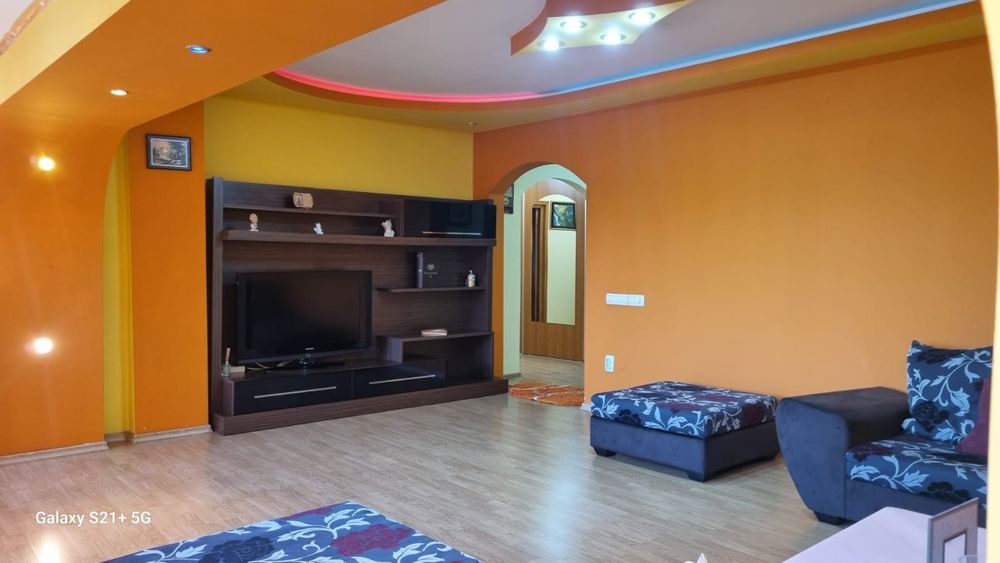 Vând/schimb apartament 3 camere