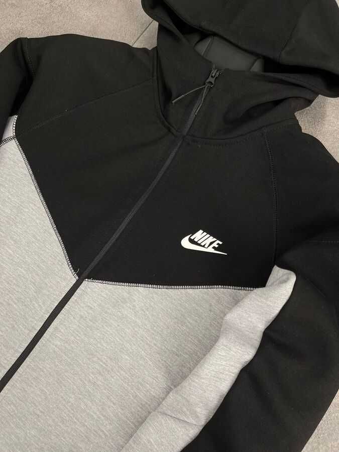 Топ мъжки модел екип 2024г Nike Tech Fleece в 7 цвята