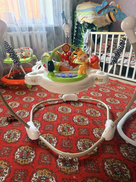 Продам детский прыгунок электронные качели шезлонг, в хорошем состояни