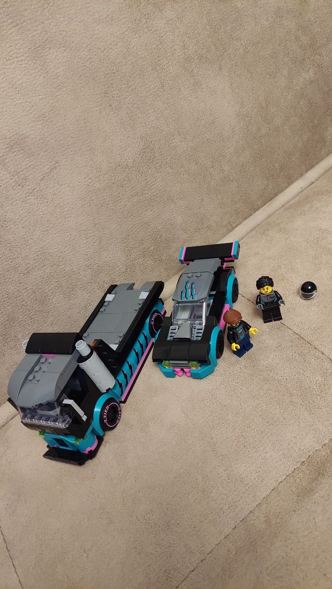 LEGO® City 60406 - Състезателна кола и камион автовоз