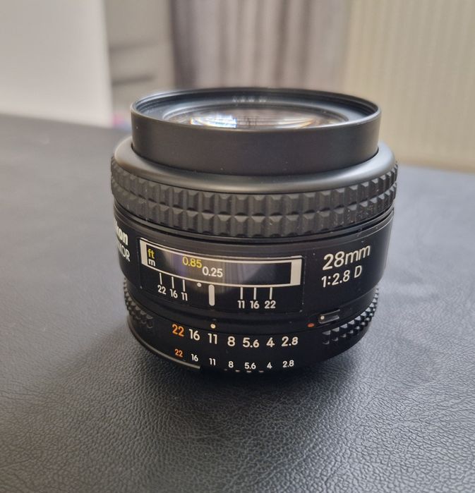 Obiectiv Nikon AF Nikkor 28mm f/2.8D
