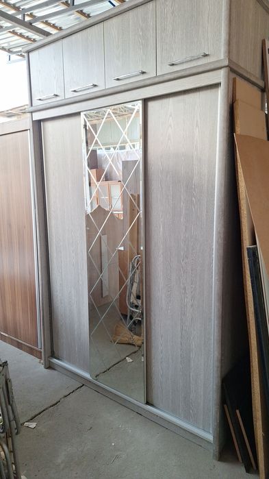 Срочно продам  Шкаф для ДОМА