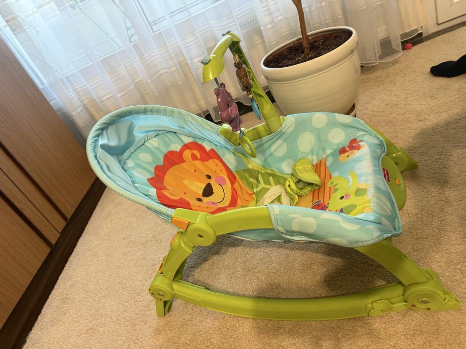 Fisher price вибриращ стол и люлка