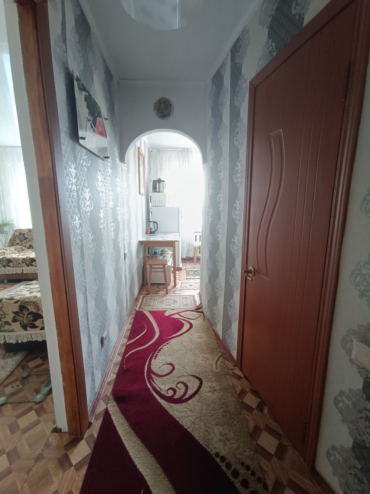 Продам квартиру  ул.Матросова 56