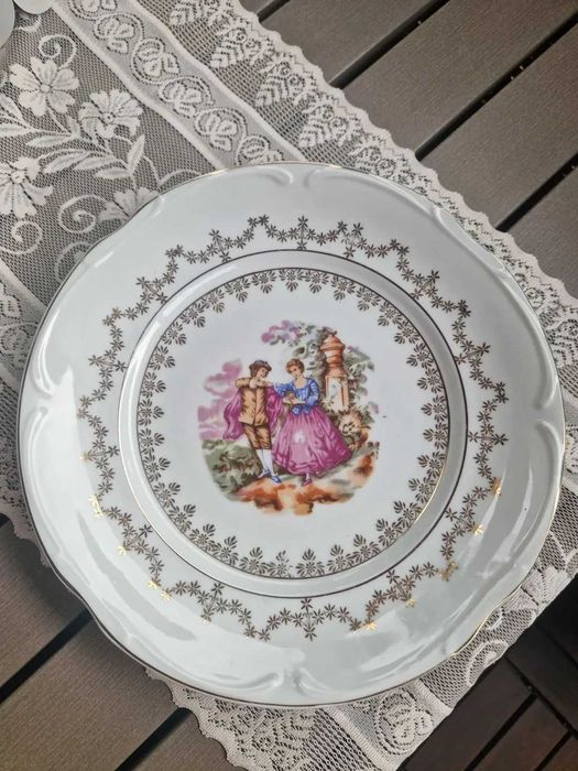 Винтидж Порцеланова чиния