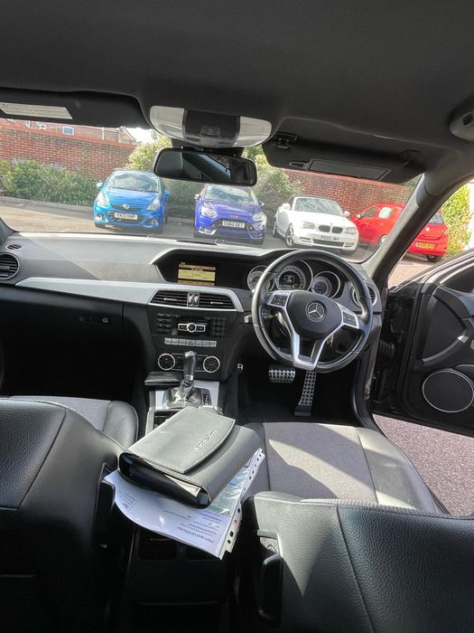 Bara fata spate capota aripi faruri radiatoare c class w204 facelift