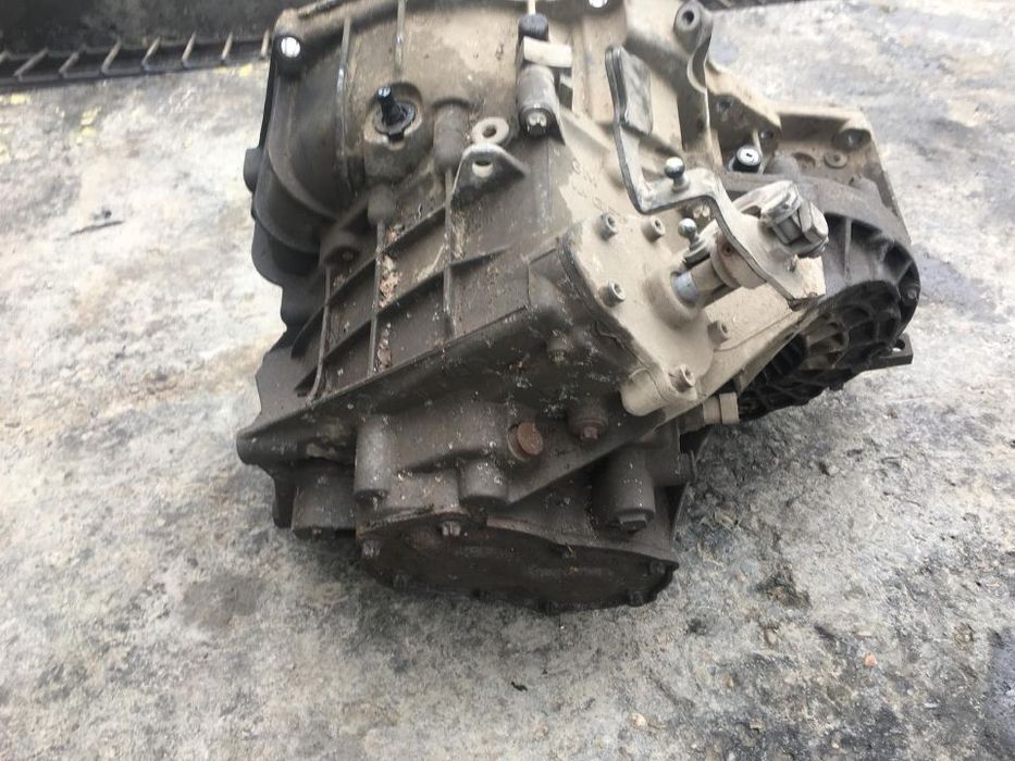 Cutie Viteze Manuala 5 Trepte Opel Zafira A 1.9CDTI 1999 - 2005 COD :  F23