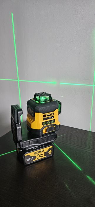Laser dewalt 34031N-XJ (3×360° raza verde)