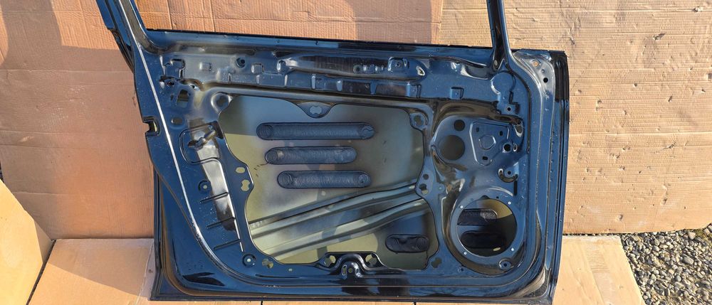 Usa stanga fata Vw Golf 8 2020 / 2021 / 2022 / 2023 2024