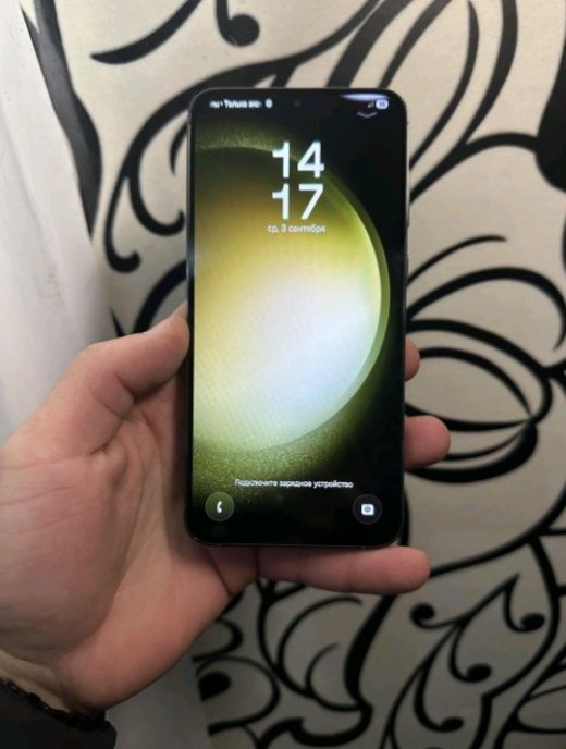 Samsung galaxy s23, 256гб б/у работает