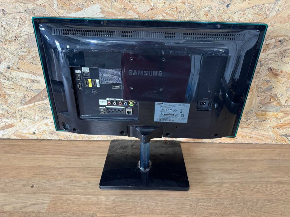 Телевизор - Samsung / smart /24 inch /А6