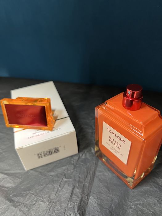 Parfum Tom Ford Bitter Peach, 100ml