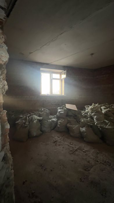Отдам бой штукатурка и кирпич бесплатно
