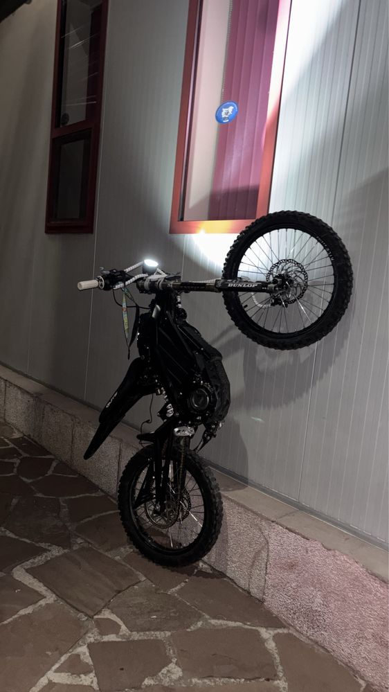 Surron light bee X 2025
