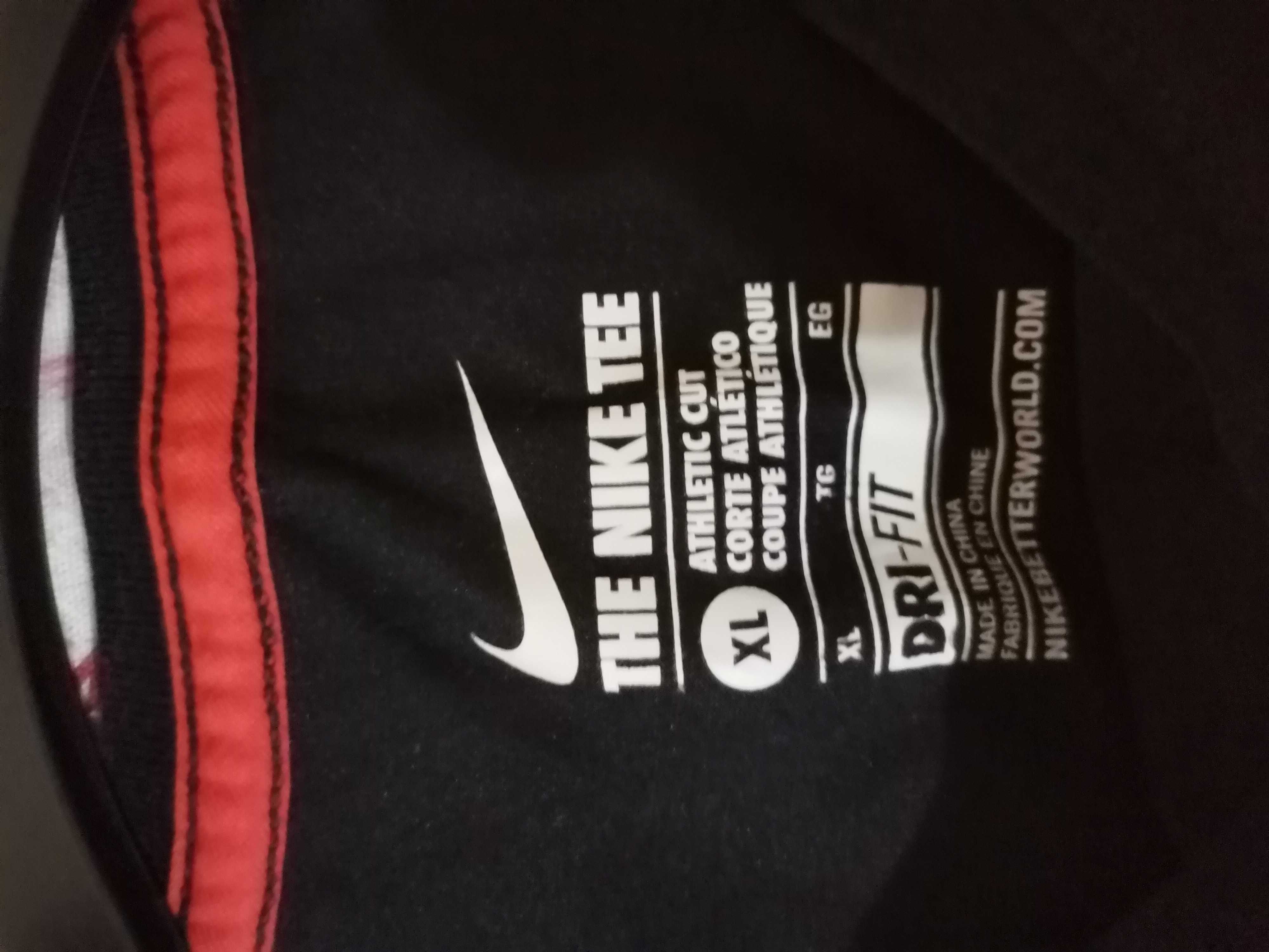 Tricou Nike, marimea XL