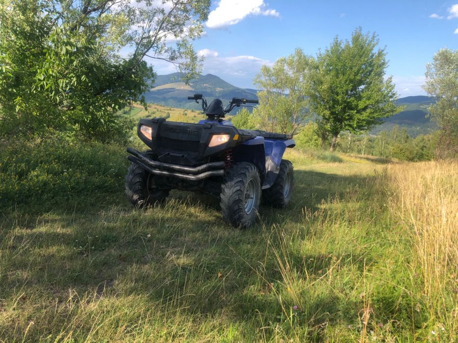 Vând Atv polaris