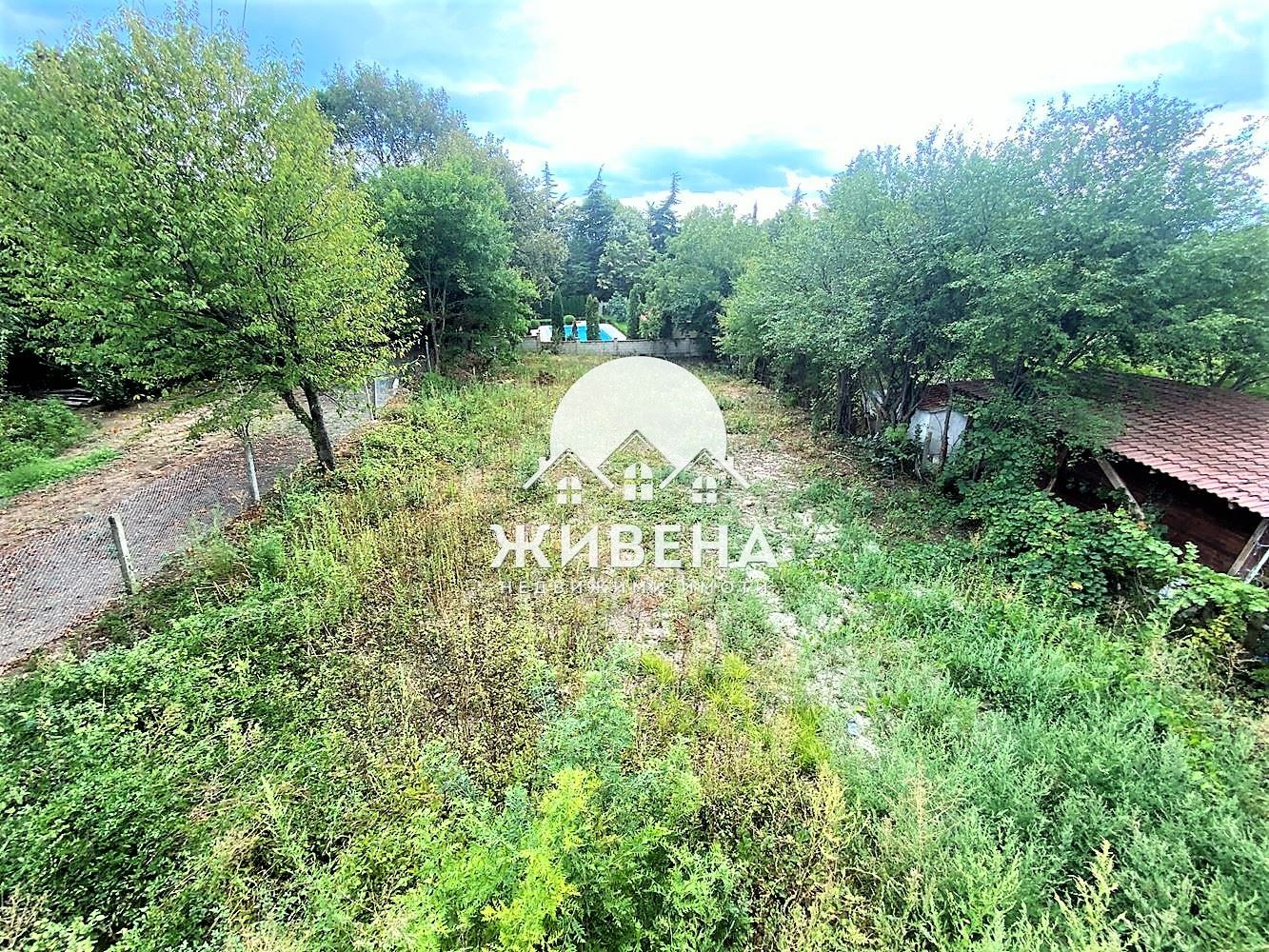 Парцел в м-т Манастирски рид, Дилбер чешма, площ 800 кв.м
