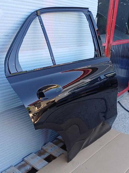 врата задна дясна Mercedes W167 GLE 2019-2025 г. #1008V