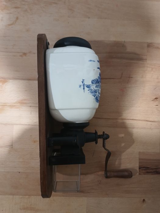 Râșniță cafea porțelan