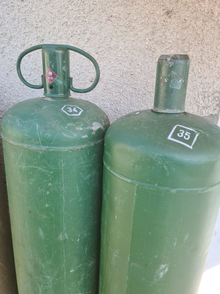 Două butelii centrale termice capacitate 84 litri
