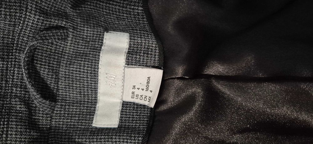 Set office xs H&M și Amisu