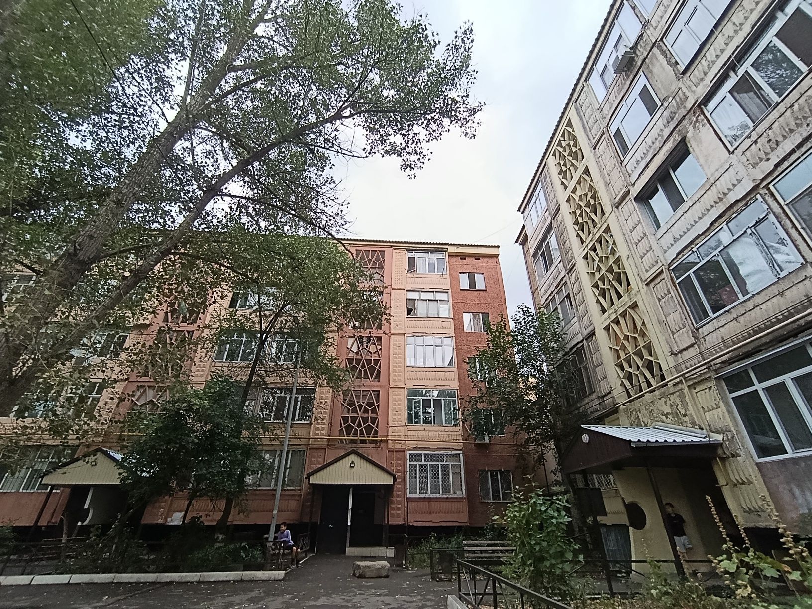 1комн кв, 8 мкр,35д, улучш,свеж рем