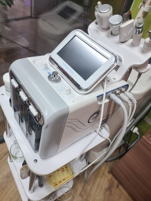 Апарат бет тазалайды