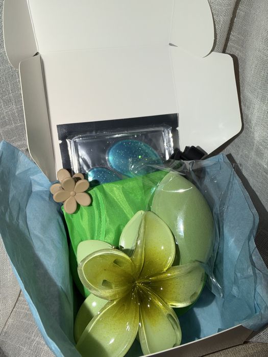 Подаръчни комплекти за жена