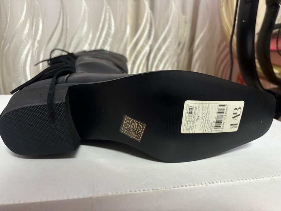 Vând cizme dama marimea 40