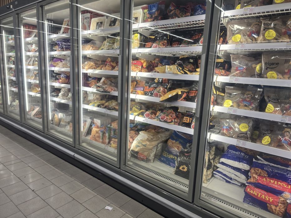 Vitrina frigorifica profesionala PREMIUM ARNEG