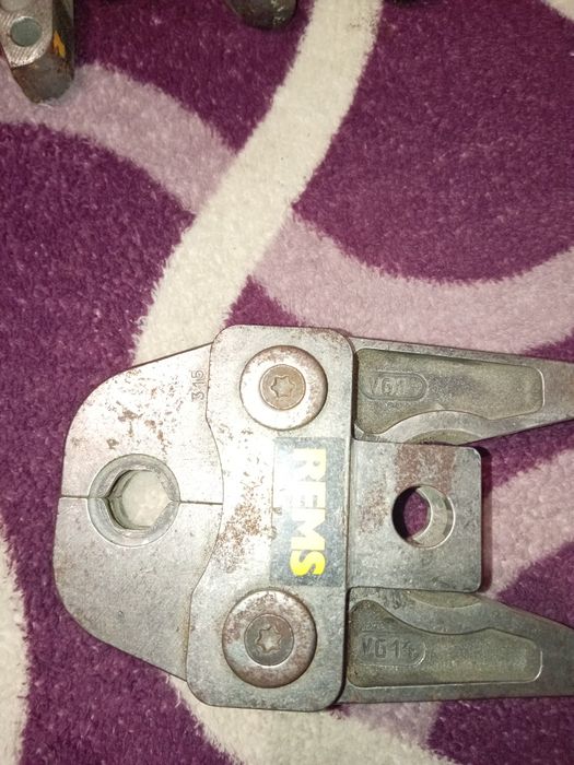 Clești rems diferite modele