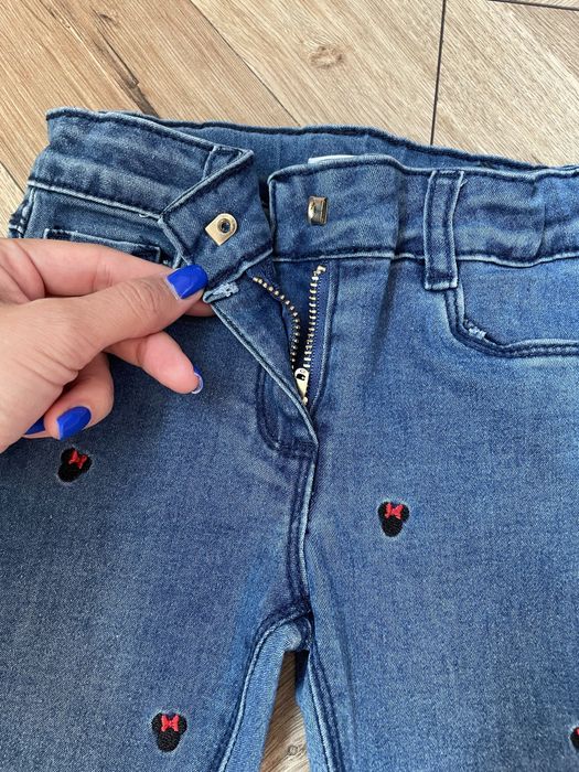 Blugi fetite cu Minnie marimea 98