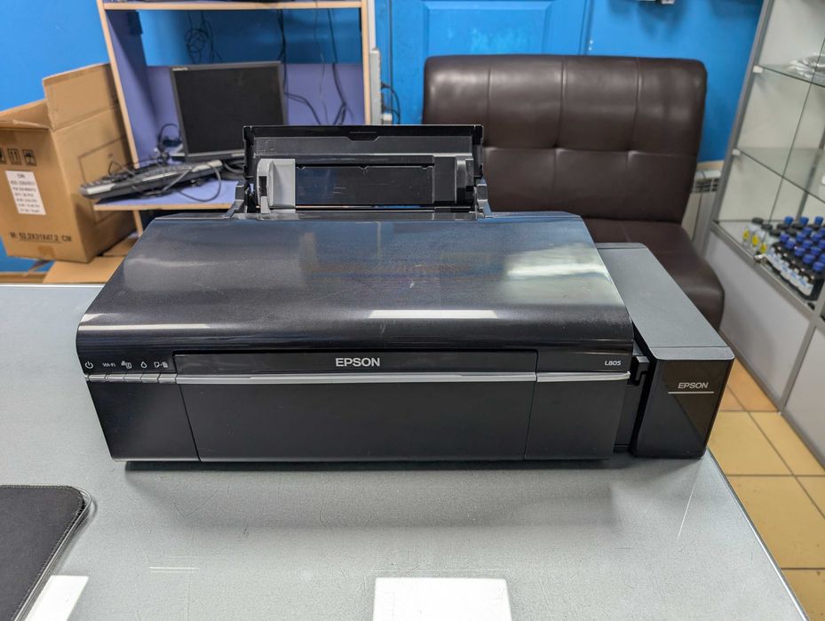 Продам цветной принтер Epson L805 в хорошем состоянии