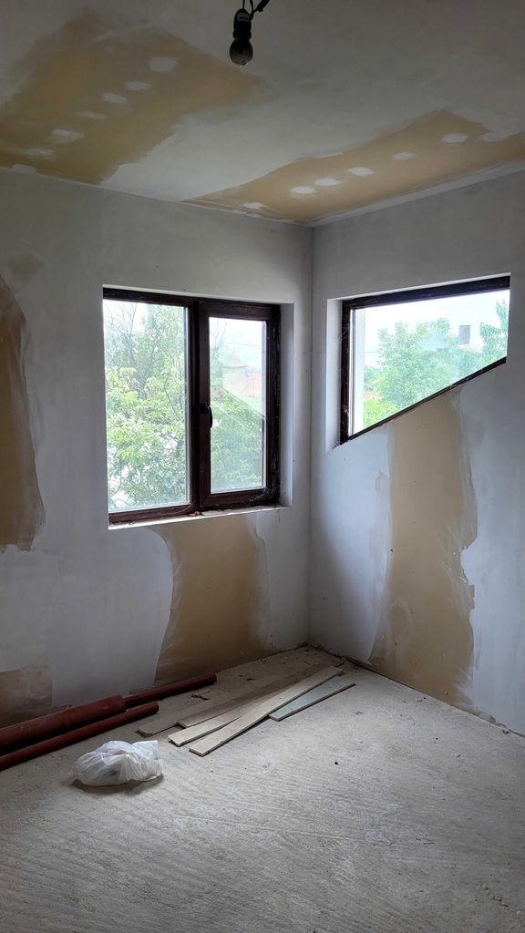 Продава се Къща в Асеновград - 90 кв.м за 992 €/кв.м - Снимка #13