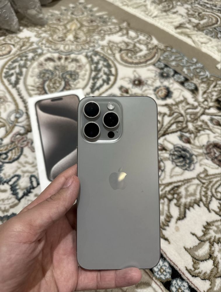 Iphone 15 pro max 256 gb. Titanium LL/A