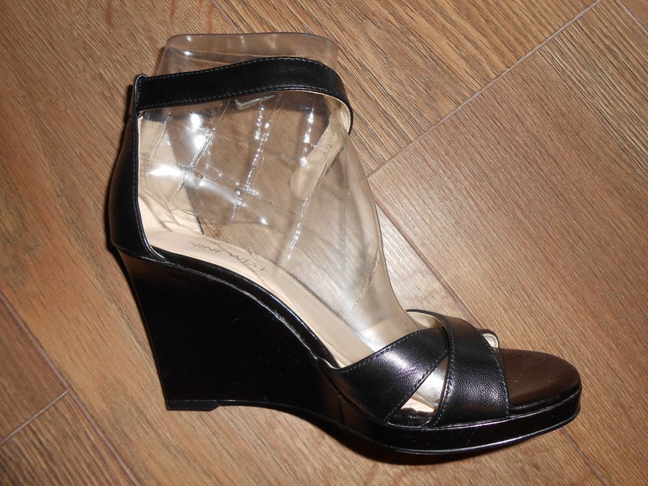 Sandale negre piele platforma Nine West (NR 36 EU)