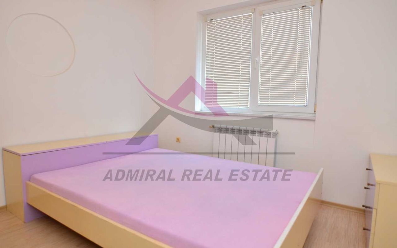 Дава се под наем Етаж от къща в Варна, Левски - 78 кв.м за 425 € - Снимка #2
