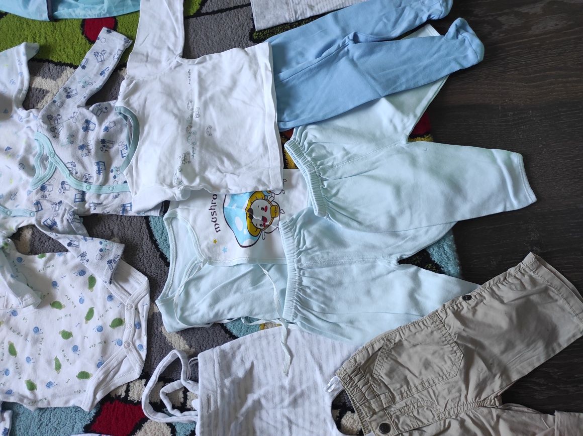Lot haine bebe baiat 0-3 luni