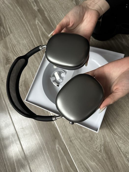 Vând AirPods Max 1/1