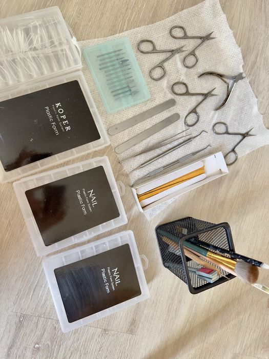 Продам Всё для маникюра