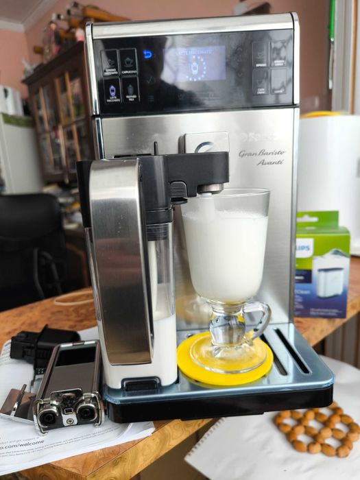 Кафеавтомат Saeco GranBaristo Avanti - модел HD 8977