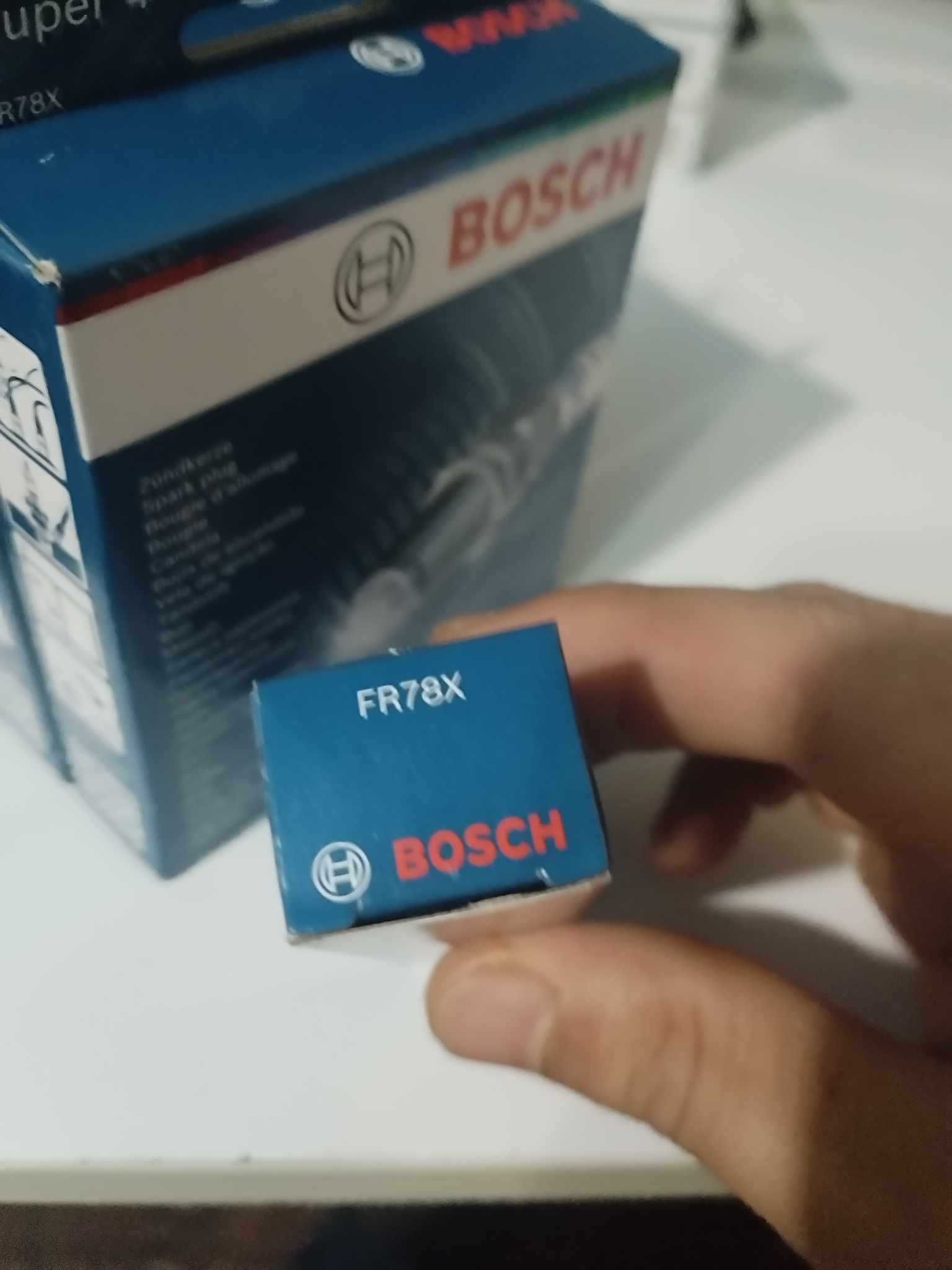 Запалителна свещ BOSCH Super 4 FR78X 20 лв за един пакет по 4 свещи