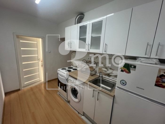 Продава се Едностаен апартамент в София, Люлин 6 - 44 кв.м за 2590 €/кв.м - Снимка #2