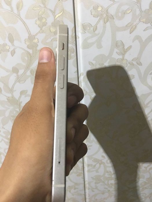 Iphone 13 mini в Хорошом состаянии