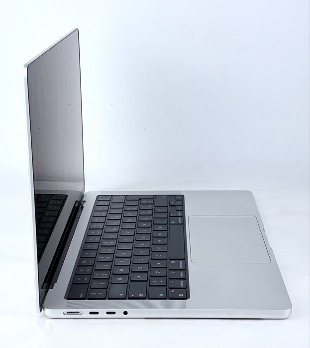 Apple MacBook Pro 14'' M1 PRO 16RAM 512SSD 99% Батерия! Гаранция!