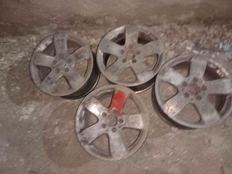 Ассалаумағалейкум продам комплект 4штук
