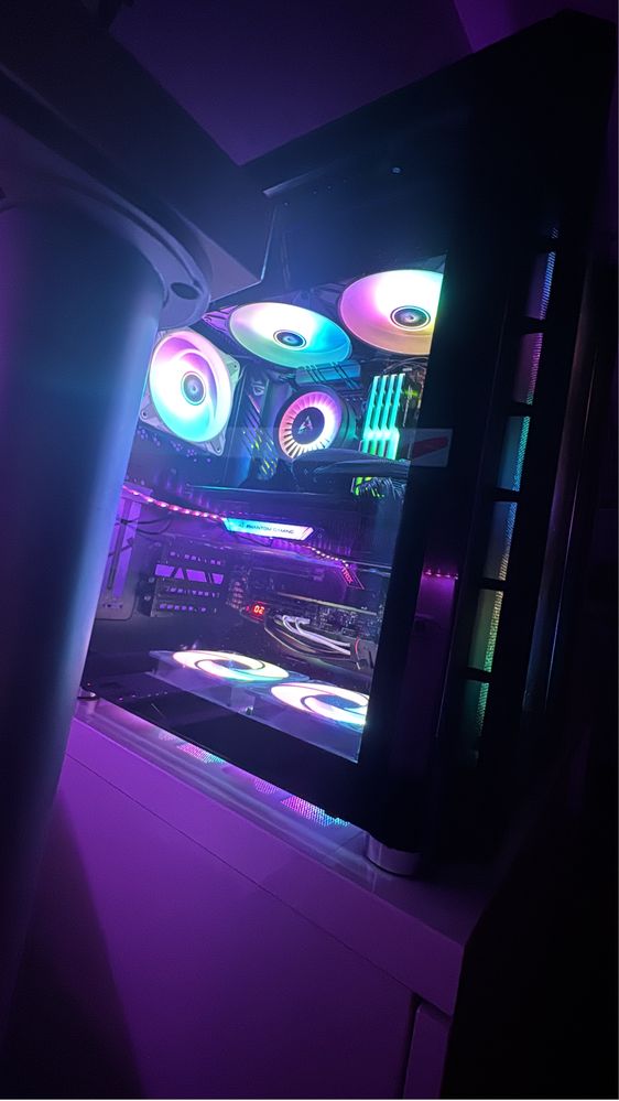 Vand placa video Asrock RX6800 XT Phantom gaming 16GB